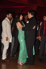Kareena Kapoor, Saif Ali Khan, Randhir Kapoor at Genelia D_Souza and Ritesh Deshmukh wedding reception in Hotel Grand Hyatt, Mumbai on 4th Feb 2012 (34).JPG